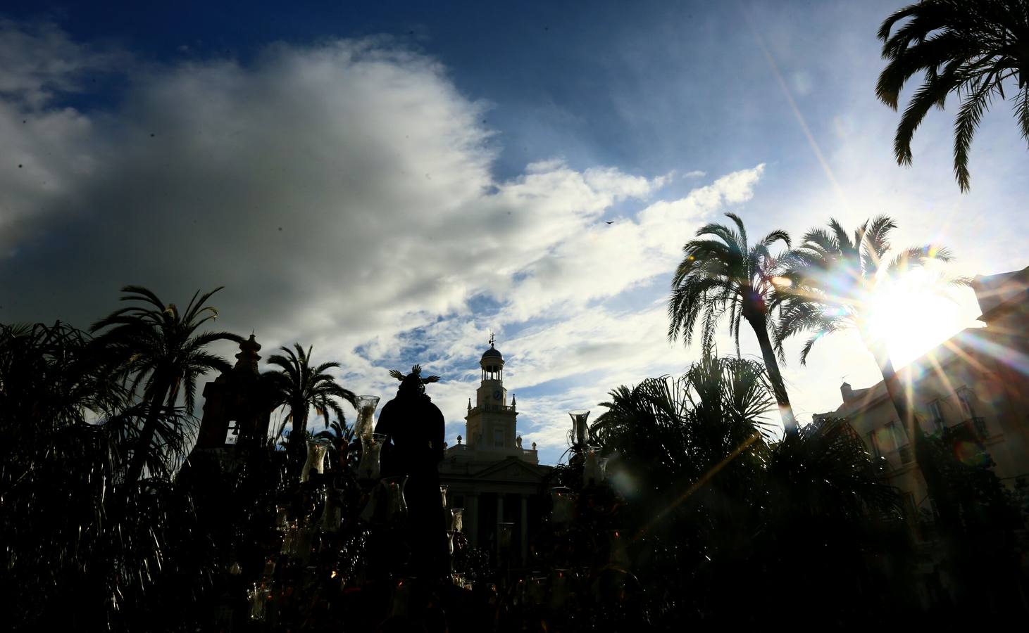Domingo de Ramos histórico en Cádiz